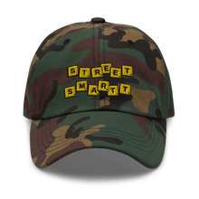 Load image into Gallery viewer, Dad hat Streetsmartt Checkered

